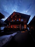 Heli's Holiday Suites