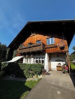Heli's Holiday Suites