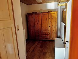 Heli's Holiday Suites
