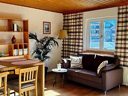 Heli's Holiday Suites