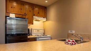 Cahilty #156/158 1 Bedroom Home