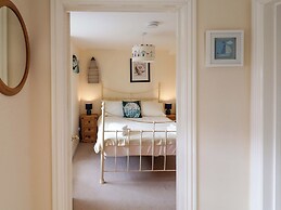 Half Moon Cottage