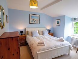 Half Moon Cottage