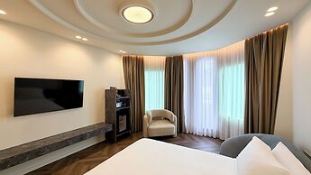 Vatër Selected Rooms