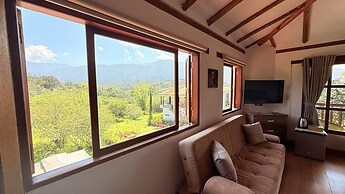 El Solaz By Honnor Living