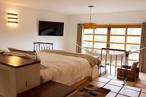 El Solaz By Honnor Living