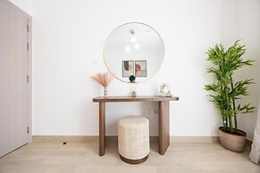 802-Bloomfields Curated 1BR  WatersEdge8