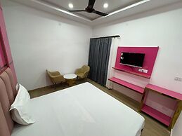 Nurem Hotel & Resort