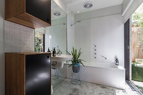 Melb suite zen garden A0 F1