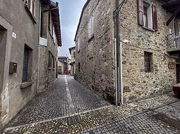 La Maison Pilly