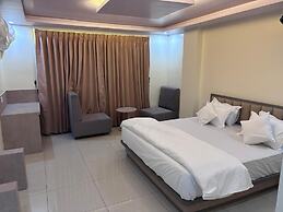 N.R. Hotel