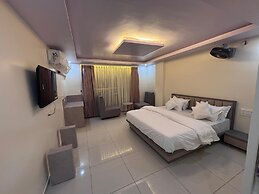 N.R. Hotel