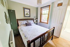 Snug 1 Bed Apartment