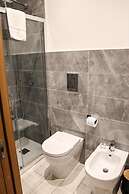 5 Santi Rooms