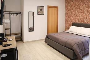 5 Santi Rooms