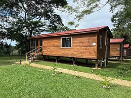 Carmelita River Cabins