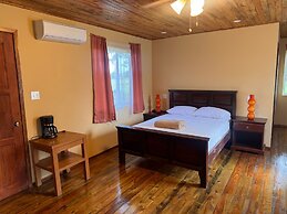 Carmelita River Cabins