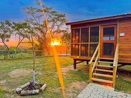 Carmelita River Cabins