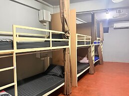 Y&D Hostel