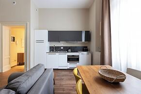PORTA ROMANA APARTMENTS