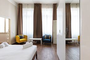 PORTA ROMANA APARTMENTS