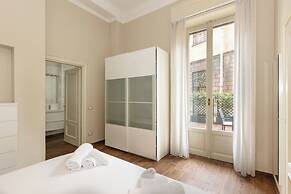 PORTA ROMANA APARTMENTS