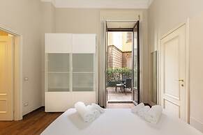 PORTA ROMANA APARTMENTS
