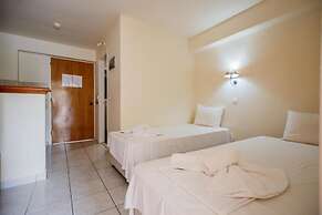 Vivian Hotel