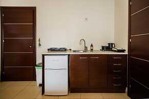 Vivian Hotel