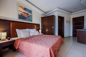 Vivian Hotel