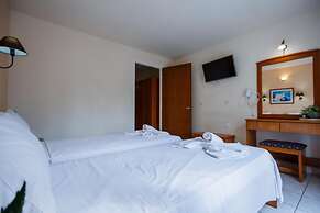 Vivian Hotel