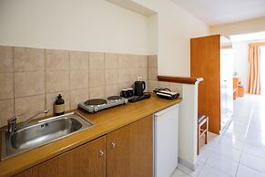 Vivian Hotel