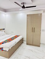 Lotustar Hotel