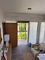 New Chic 2BR APT.
