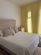 New Chic 2BR APT.