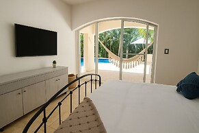 Pool Jacuzzi Private Villa 7BR