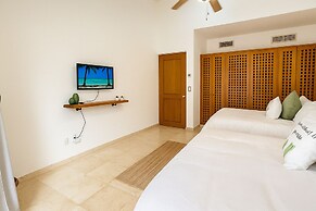 Pool Jacuzzi Private Villa 7BR