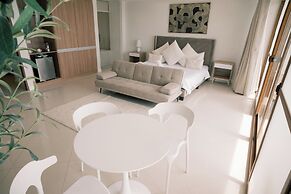 Palms La Union Suites
