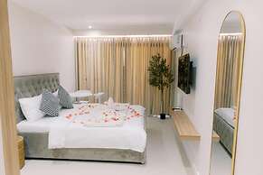 Palms La Union Suites