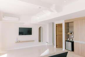 Palms La Union Suites