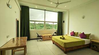 Kandy Hotel Riverline Resort