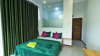 Kandy Hotel Riverline Resort