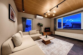ASTAGE VILLA KAMIFURANO