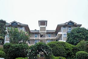 Goshen Farm Hotel