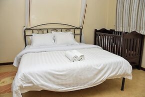 Goshen Farm Hotel