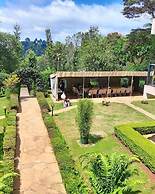 Goshen Farm Hotel