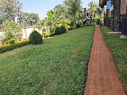Maanet Gardens Kutus