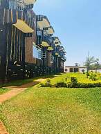 Maanet Gardens Kutus