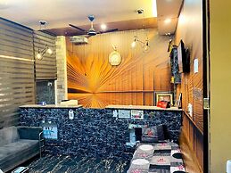 Shri Kamal Dham Hotel Vrindavan