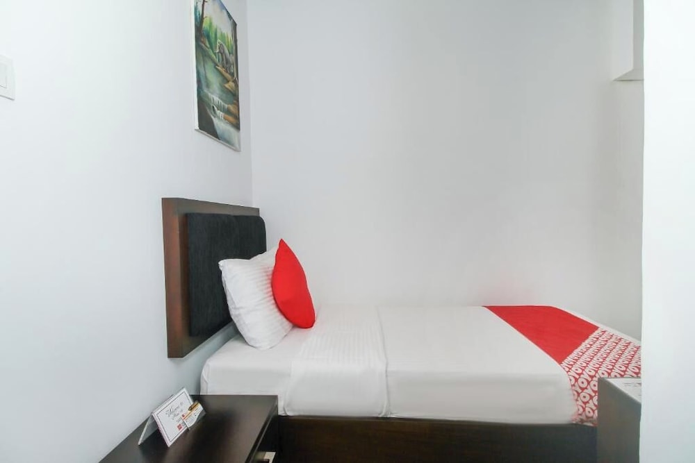 Hotel 198 Negombo